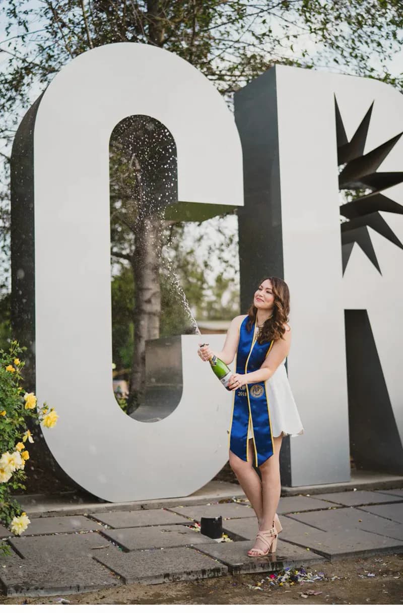 Graduation portrait photography