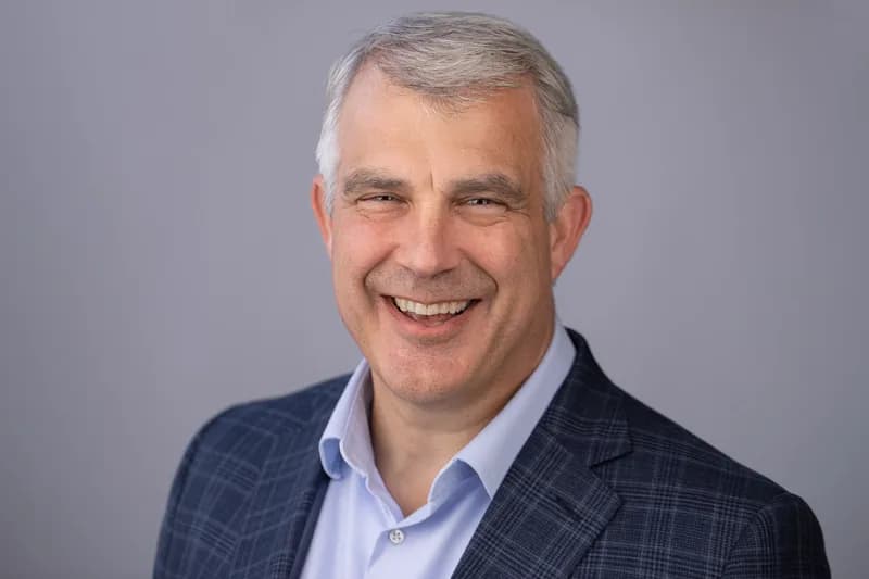 Professional leadership headshot, Portland studio